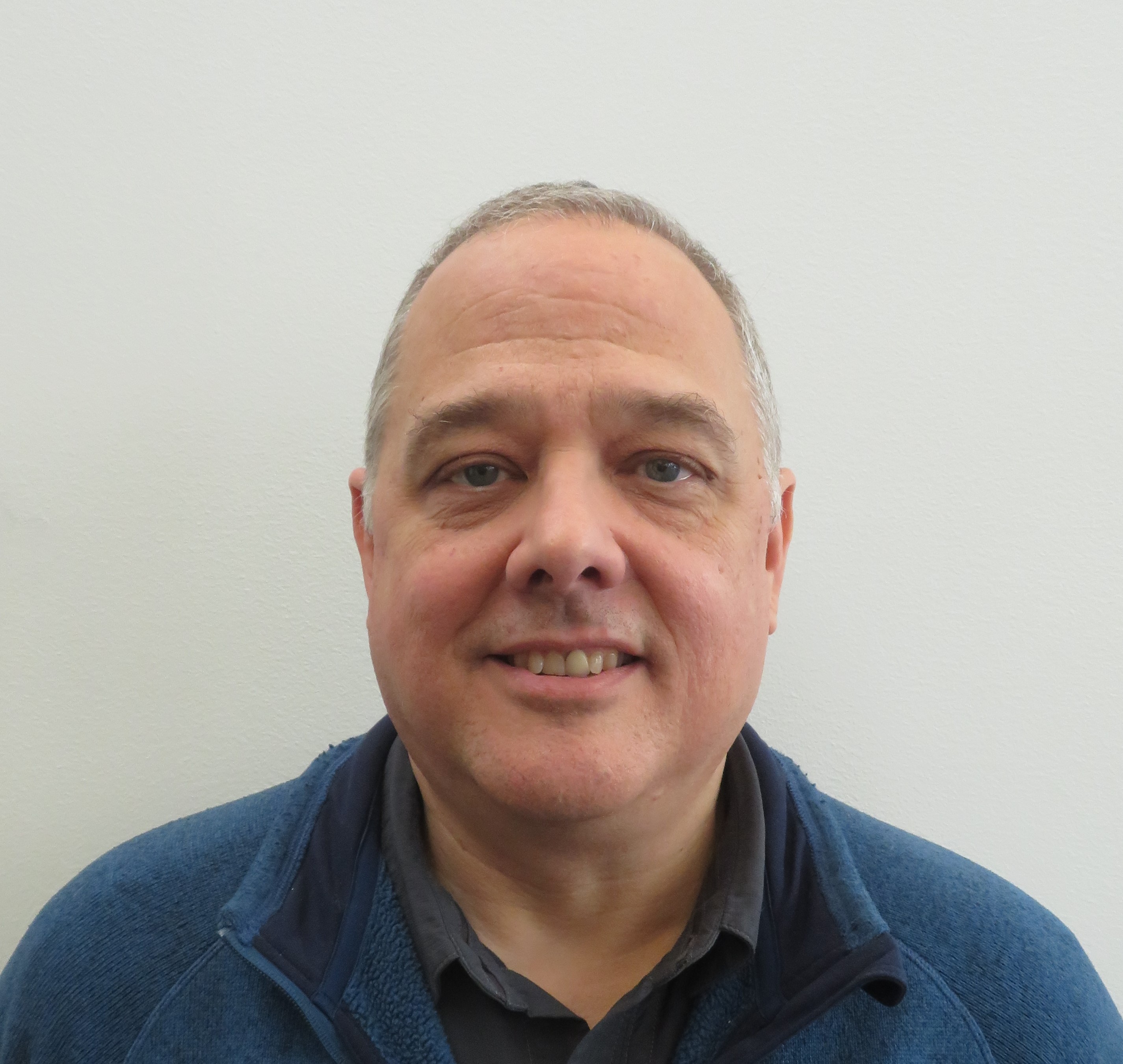 portrait of chris amirault