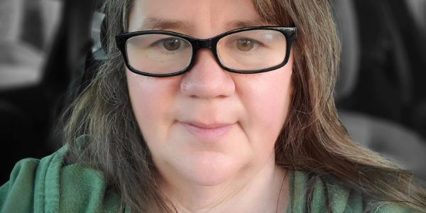 Headshot of Jennifer Powers