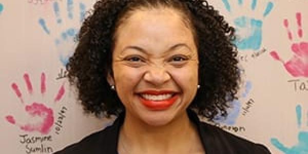 Headshot of NAEYC Governing Board President Tonia Durden