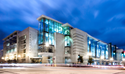 a picture of the convention center in downtown washington dc