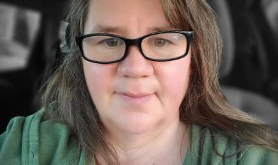 Headshot of Jennifer Powers