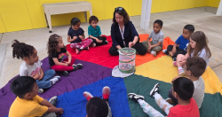 Grace Luy teaching a lesson in her classroom
