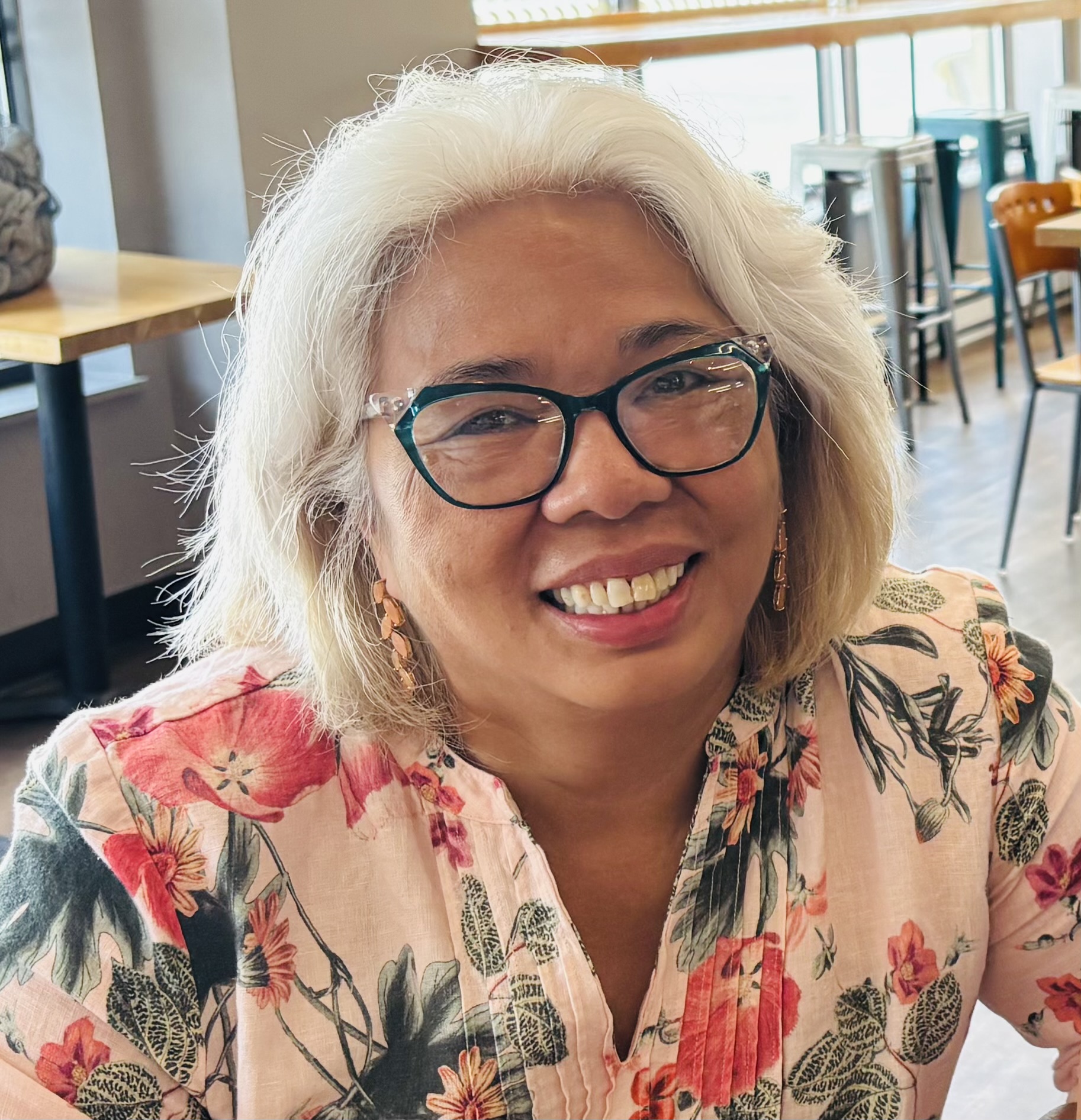 Headshot of NAEYC Member Rosa Milagros Santos